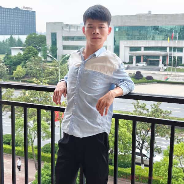 湖南28岁单身帅哥真诚找对象-东营征婚相亲网